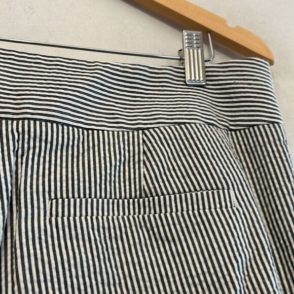 Loft brown white striped cuffed ankle pants Size 10 EUC - Picture 5 of 10